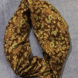 NWT Cashmere-Blend Infinity Scarf